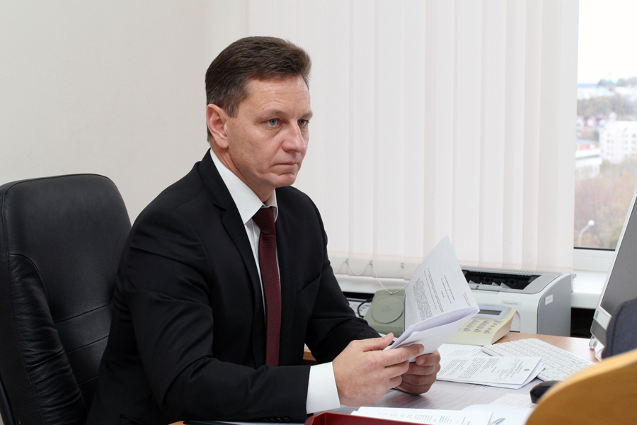 Владимир Сипягин лидирует в выборах губернатора Владимирской области