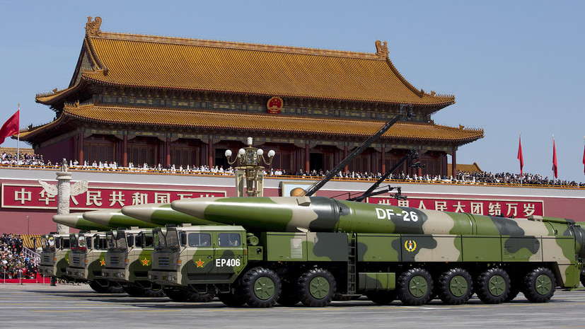 Китайская ракета средней дальности DF-26